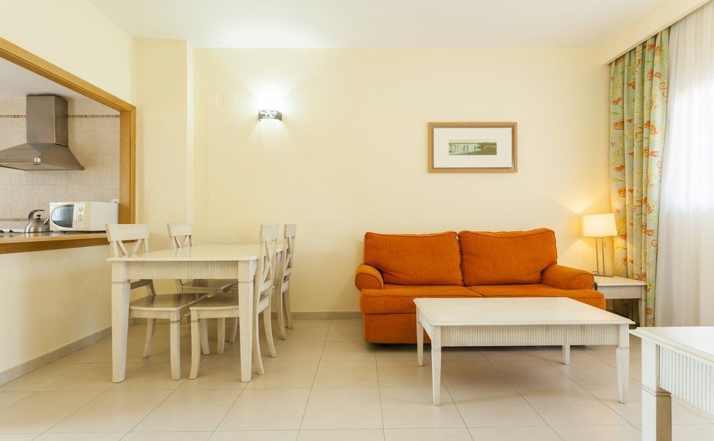 Aparthotel Ilunion Sancti Petri Novo Sancti Petri Extérieur photo