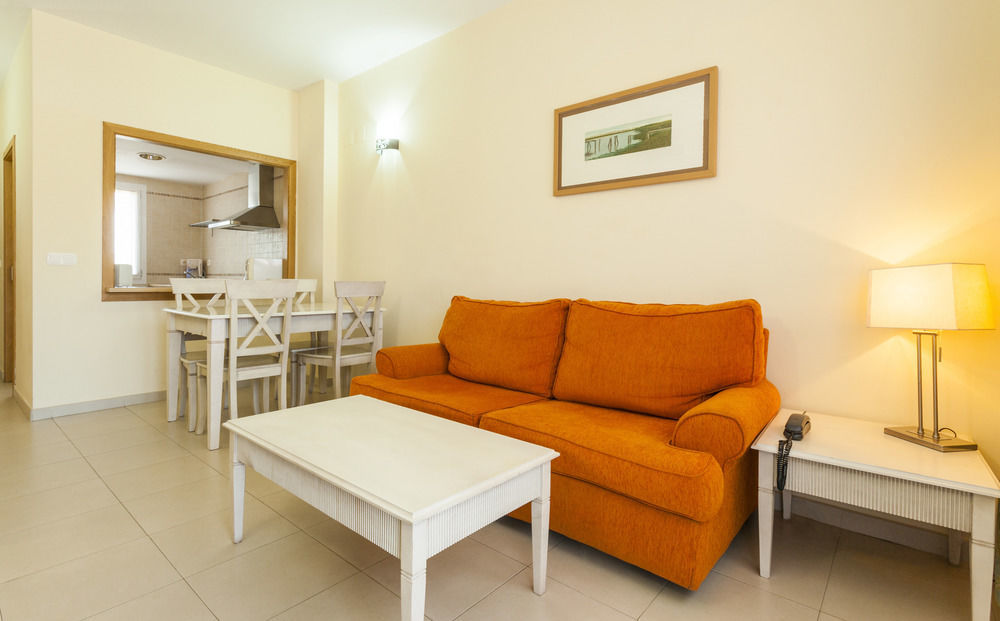 Aparthotel Ilunion Sancti Petri Novo Sancti Petri Extérieur photo