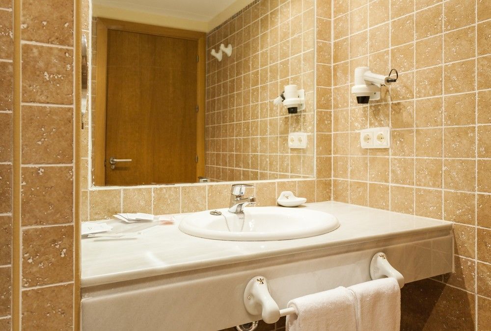 Aparthotel Ilunion Sancti Petri Novo Sancti Petri Extérieur photo