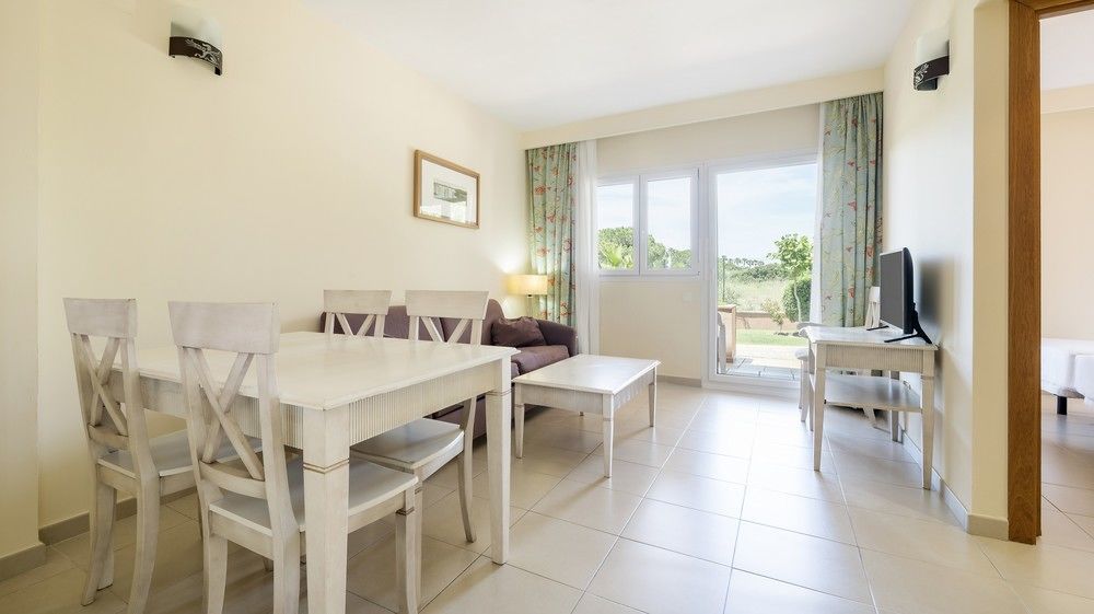 Aparthotel Ilunion Sancti Petri Novo Sancti Petri Extérieur photo